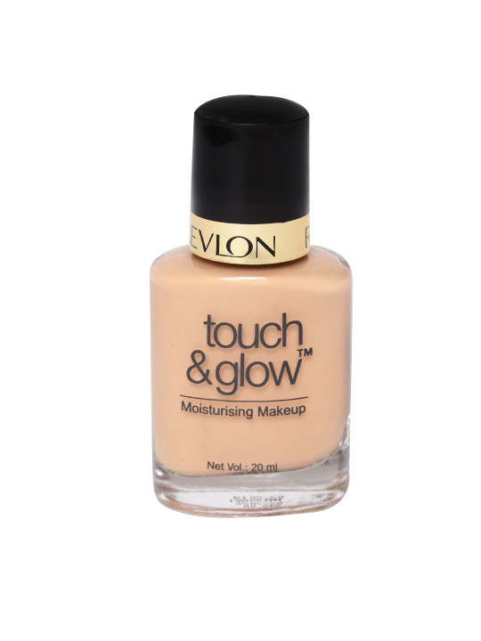 Revlon Touch & Glow Moisturizing Liquid Make Up – Sand Mist